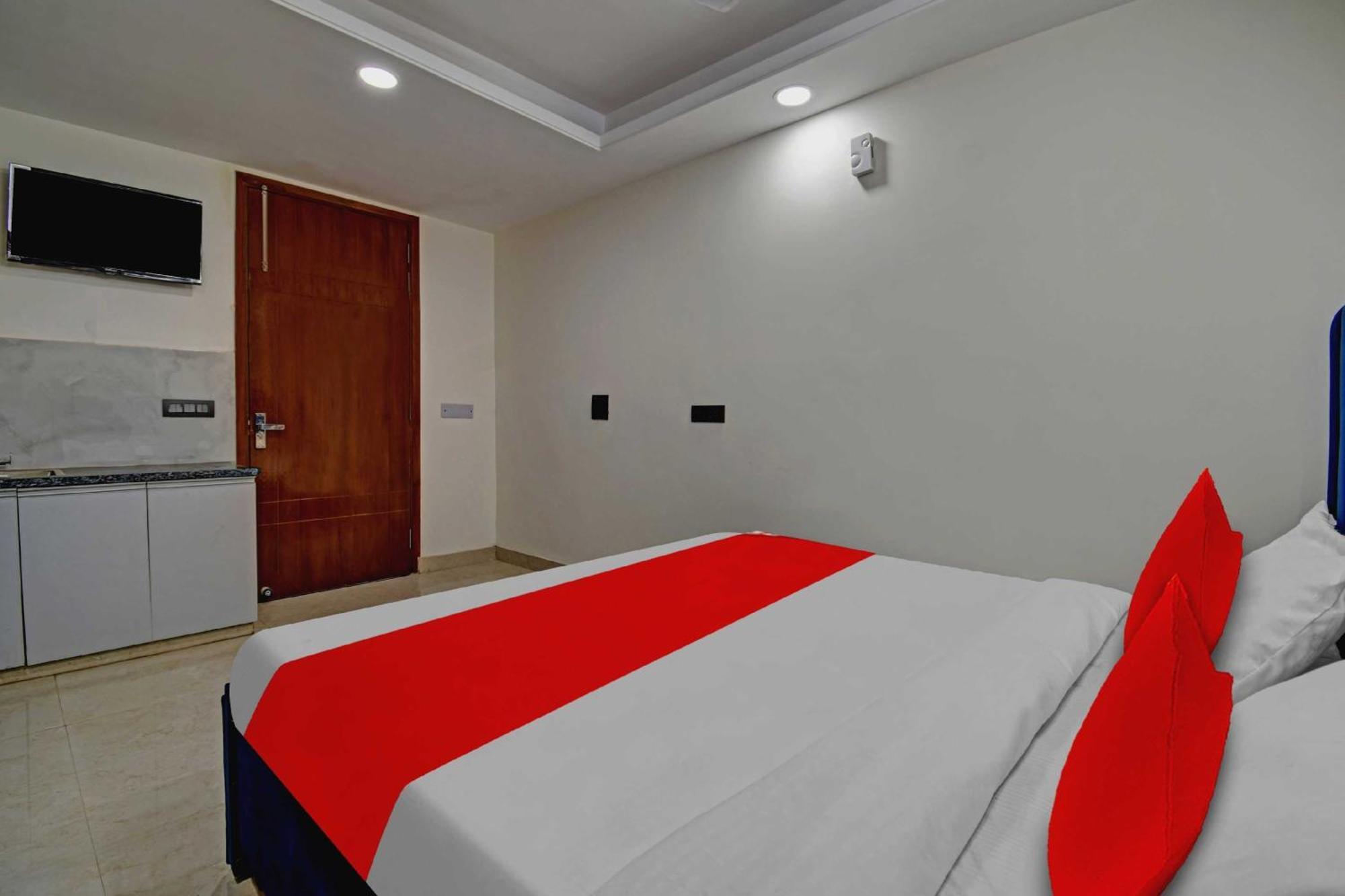 Hotel O Sai Kripa Stay New Delhi Exterior photo